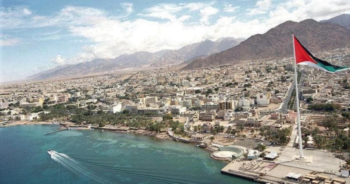 واشنطن تحث رعاياها على تجنب السفر إلى مطار العقبة والميناء