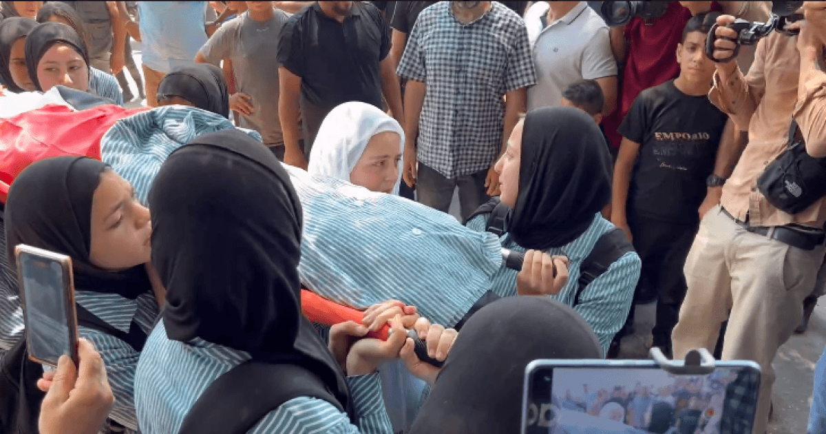 Martyr Hurt in Israeli Shelling at Al-Maghazi