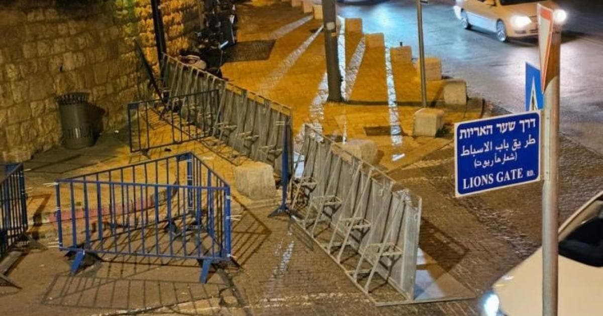 Occupation Establishes Checks South of Bethlehem