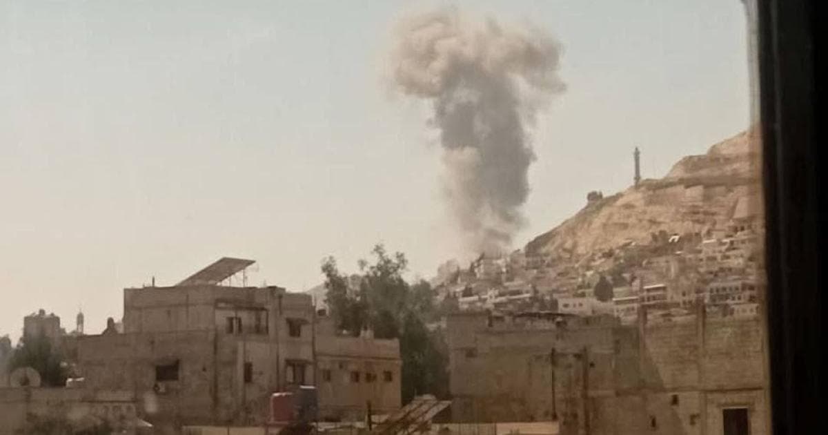 Israeli drone strike injures vehicle in Rif Dimashq