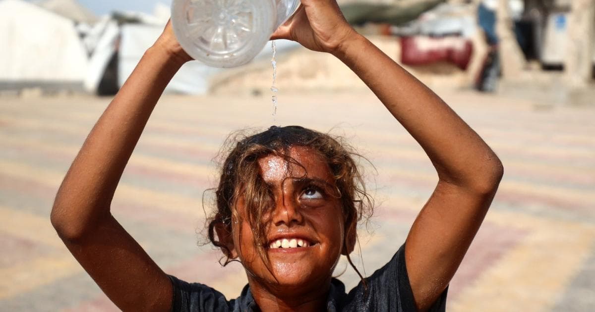 الحرارة مستمرة حتى نهاية الأسبوع