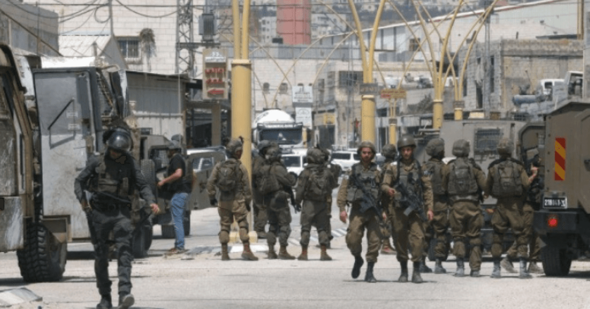 Occupation injures youth and burns vehicle west of Hebron