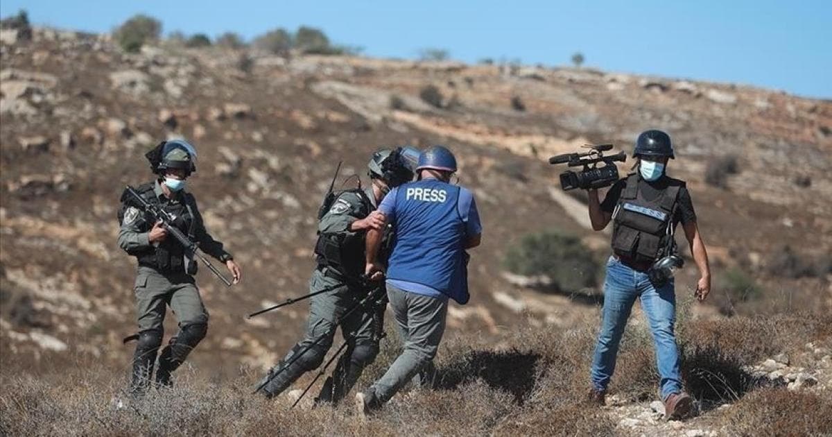 108 اعتداءات إسرائيلية على الصحفيين الفلسطينيين في يوليو