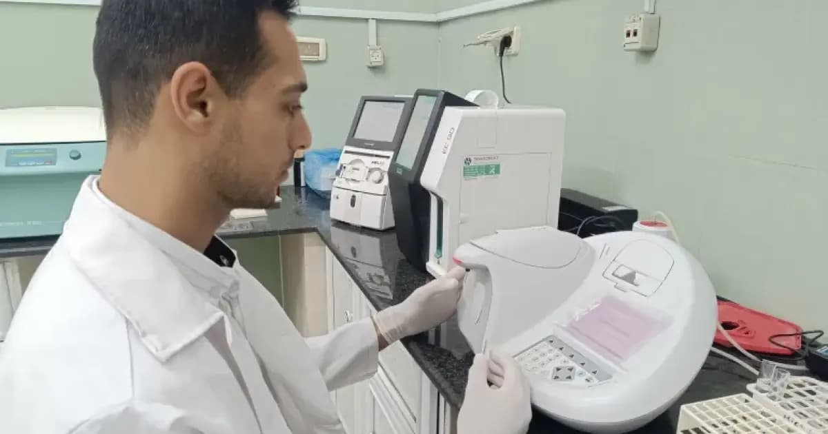 الصحة تعيد عمليات الفحوصات بالمختبر