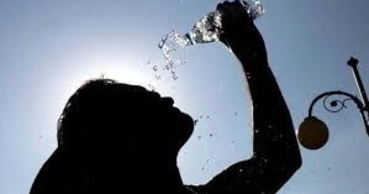 Extreme heat in Palestine today