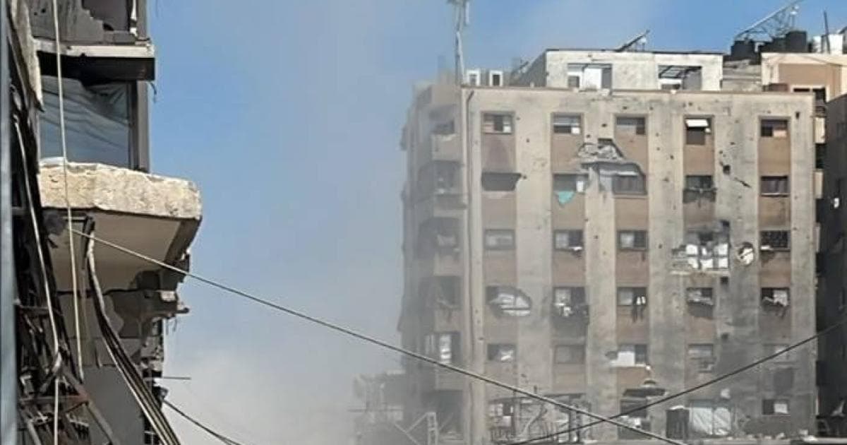 Reconnaissance missile hits northwest of Gaza, causing injuries