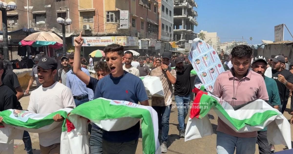 قصف إسرائيلي يخلف شهداء وجرحى غرب خان يونس