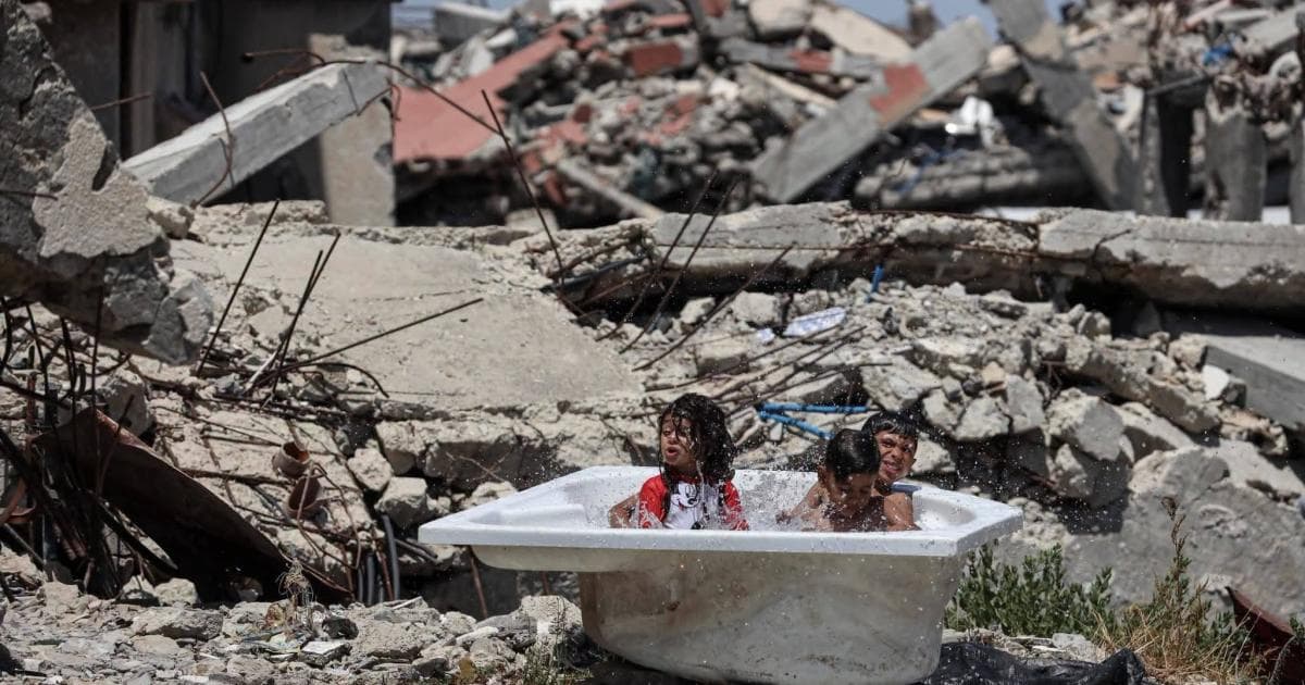 حالة الطقس في فلسطين حارة ورطبة