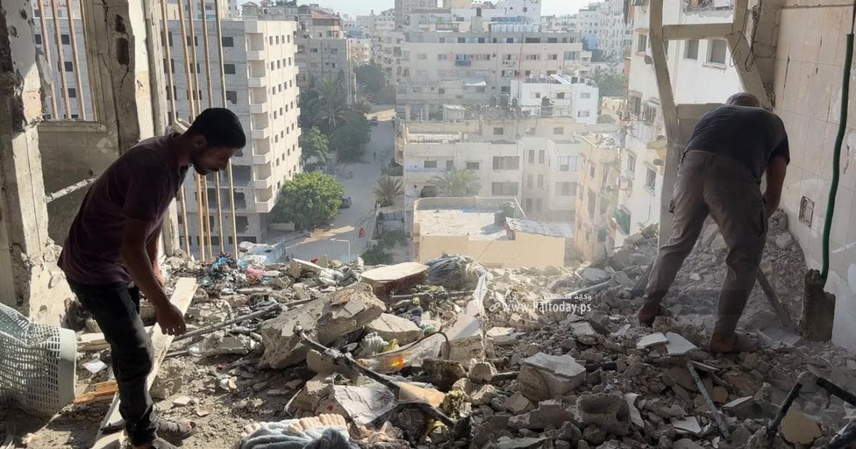 القناة 12: استمرار الهجمات على غزة بدون نزع السلاح