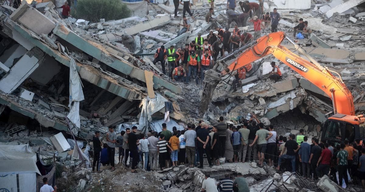 Gaza: Thousands of buildings at risk