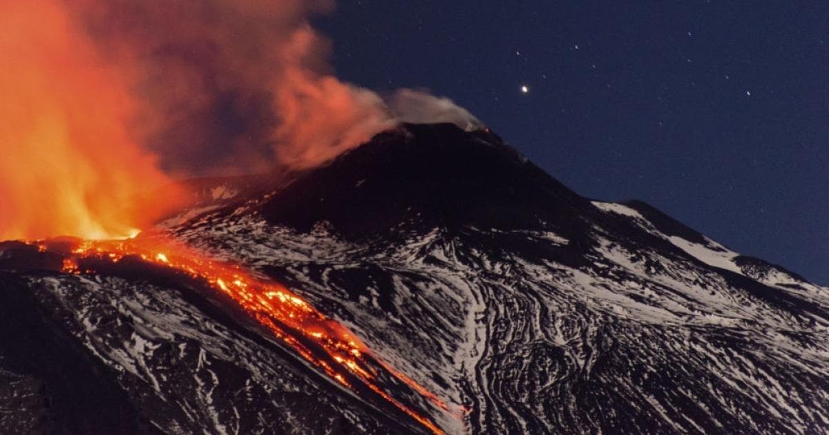 Geologist Warns US Danger from Potential Volcanic Eruptions