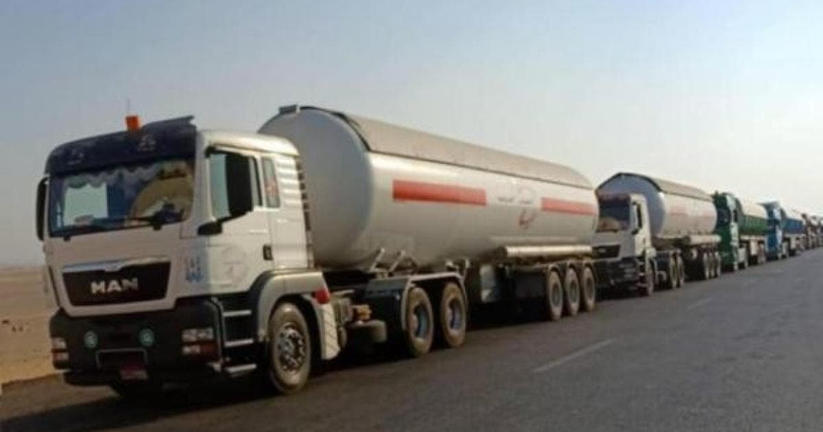 هيئة البترول تصل 3 شاحنات غاز إلى غزة