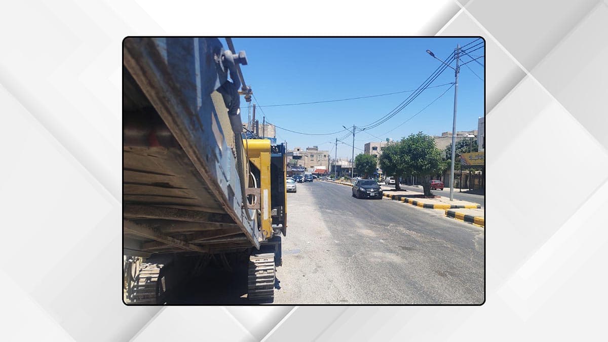 Irbid Municipality Starts Omar Al-Mukhtar Road Maintenance