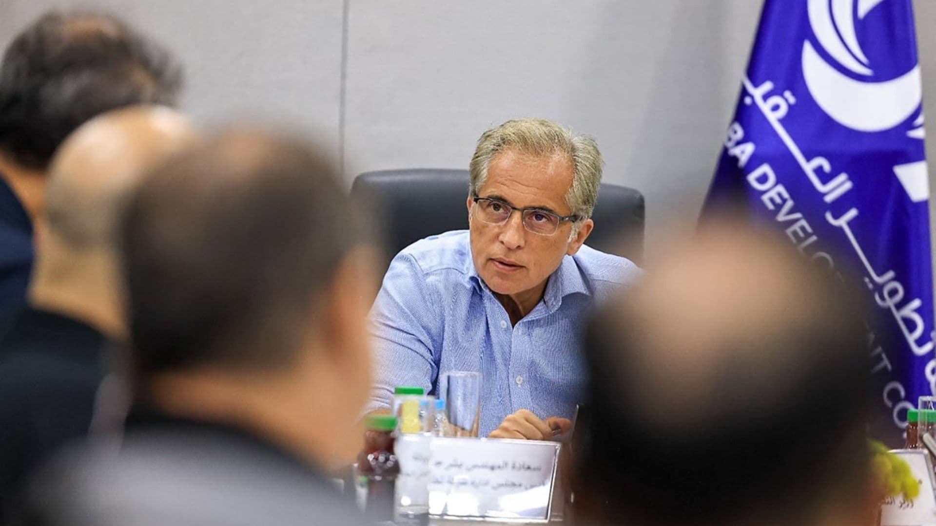 PM Calls for Unified Efforts in Aqaba Projects