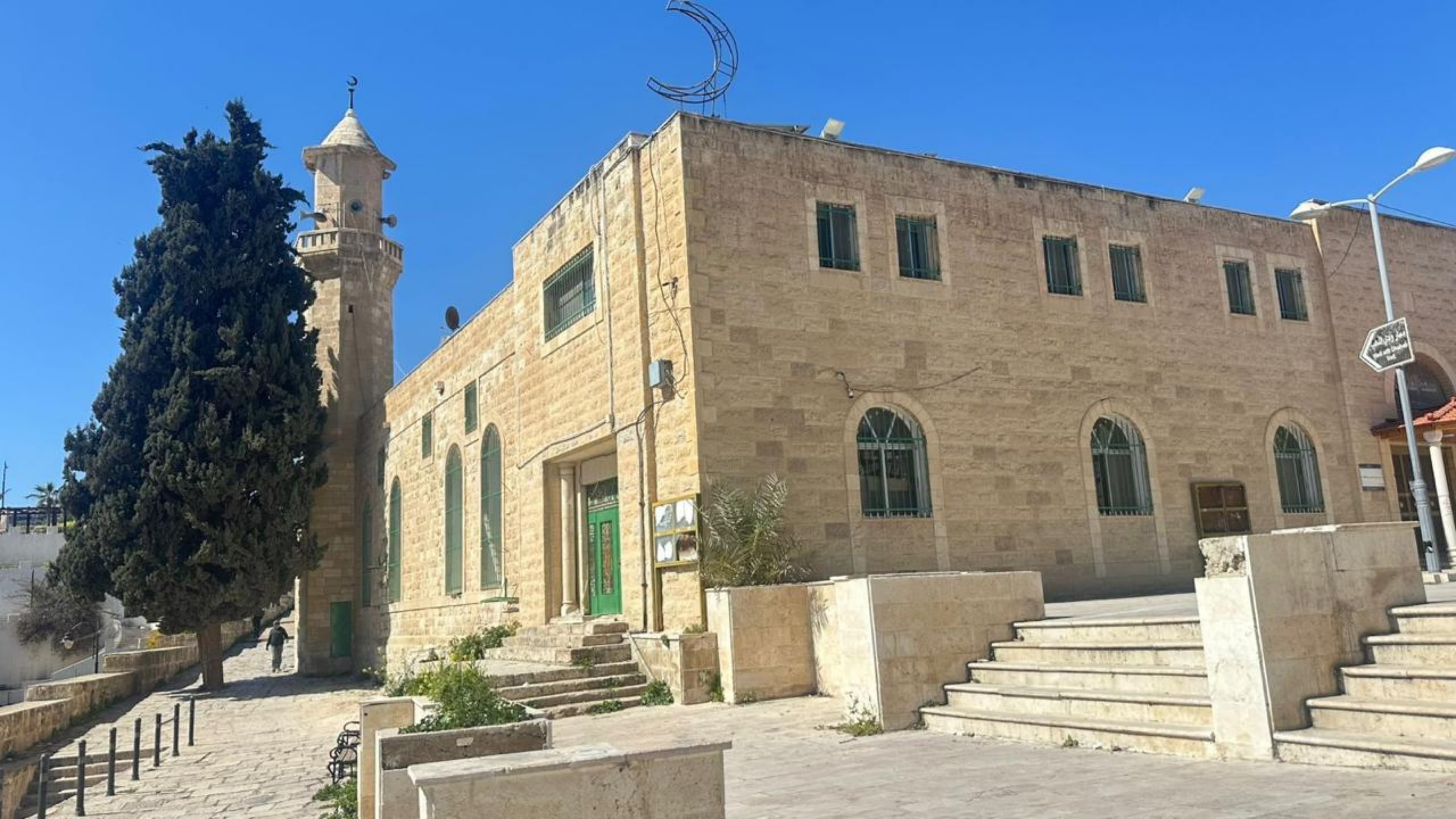 المساجد في جرش تُبرز تاريخ المدينة