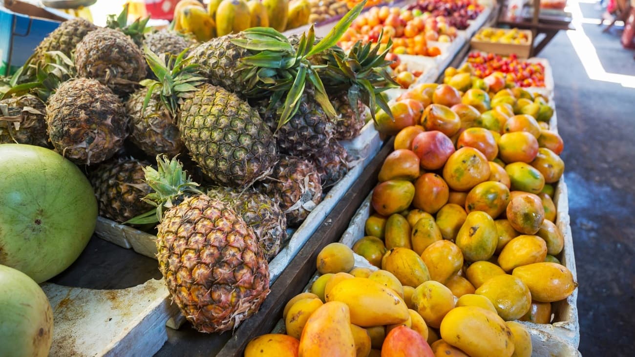 Central market receives 2224 tons of vegetables