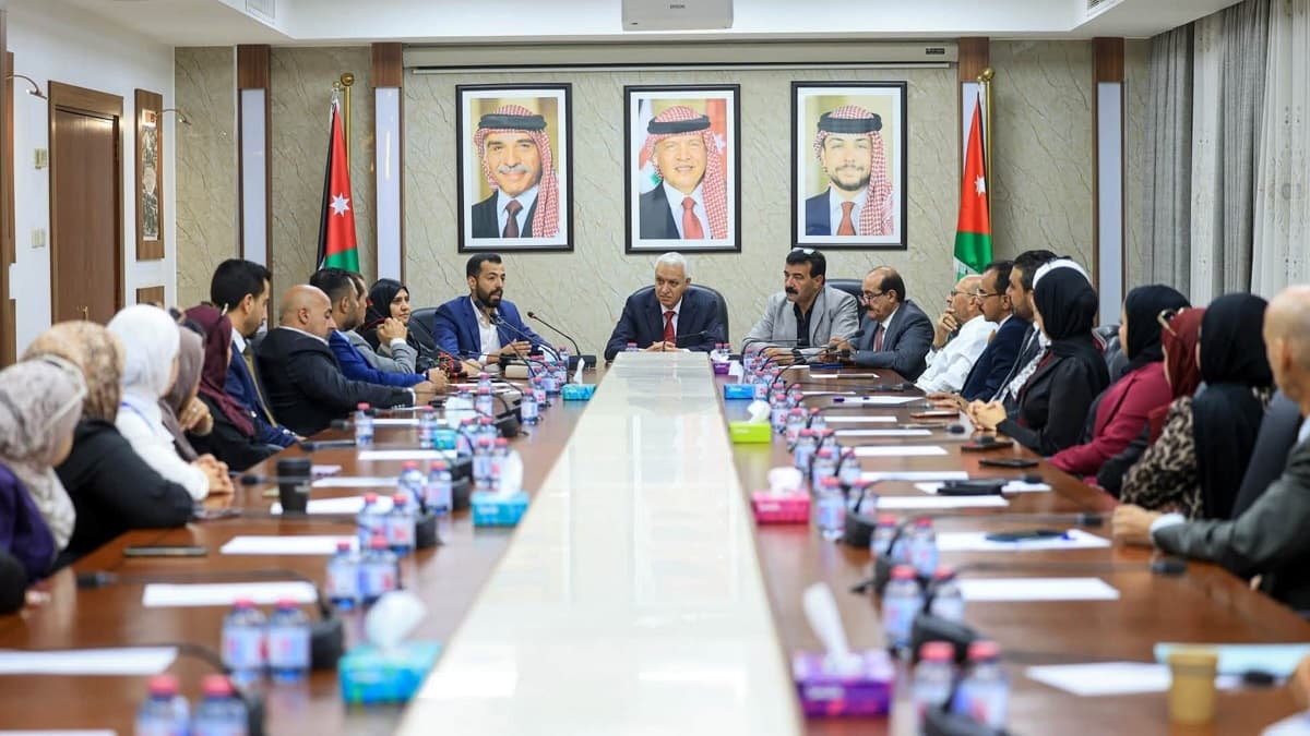 Media Committee Considers Culture's Role in Community Awareness
