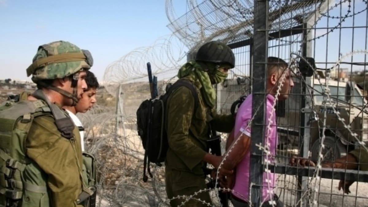 الاحتلال يشن اعتقالات وعمليات هدم في الضفة والقدس