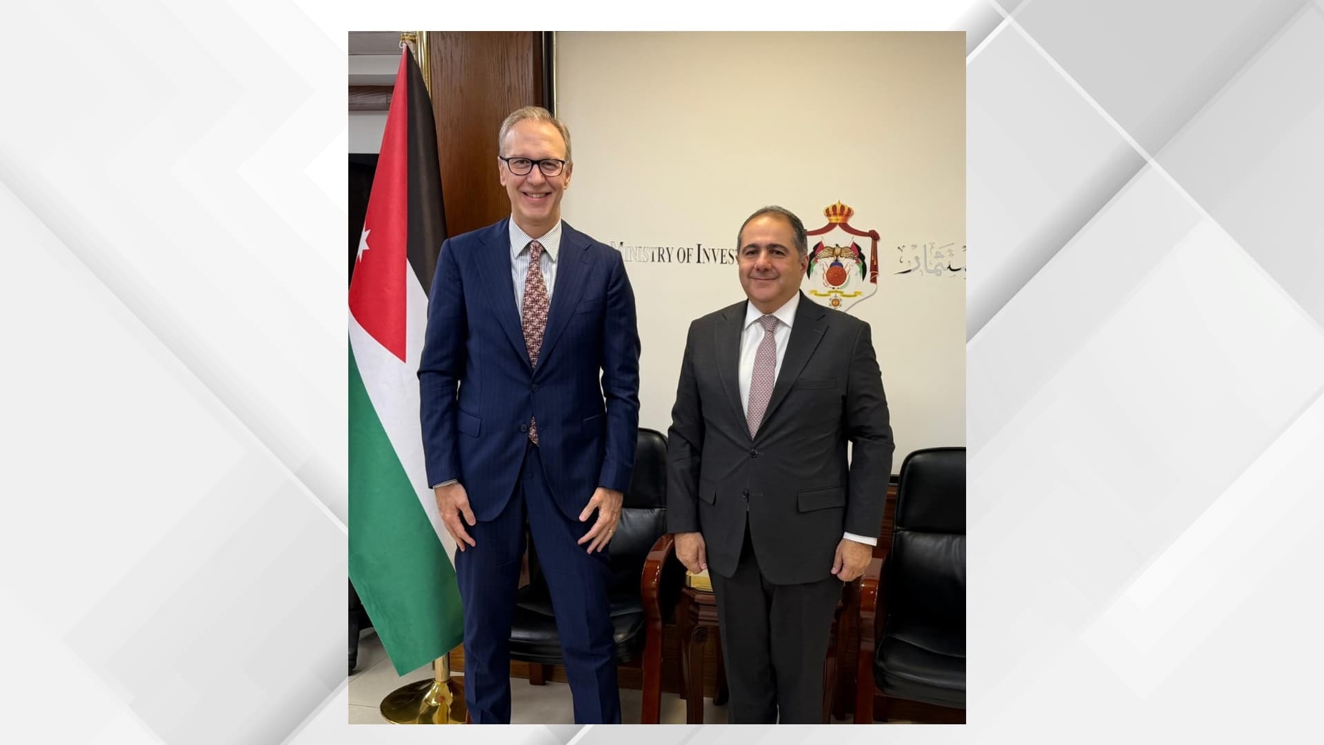 وزير الاستثمار والسفير الإيطالي يناقشان تعزيز التعاون