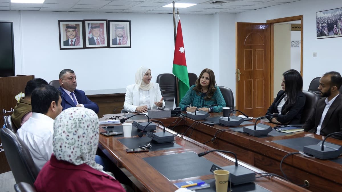 بترا تطلق دورة صحفية للقطاع العام