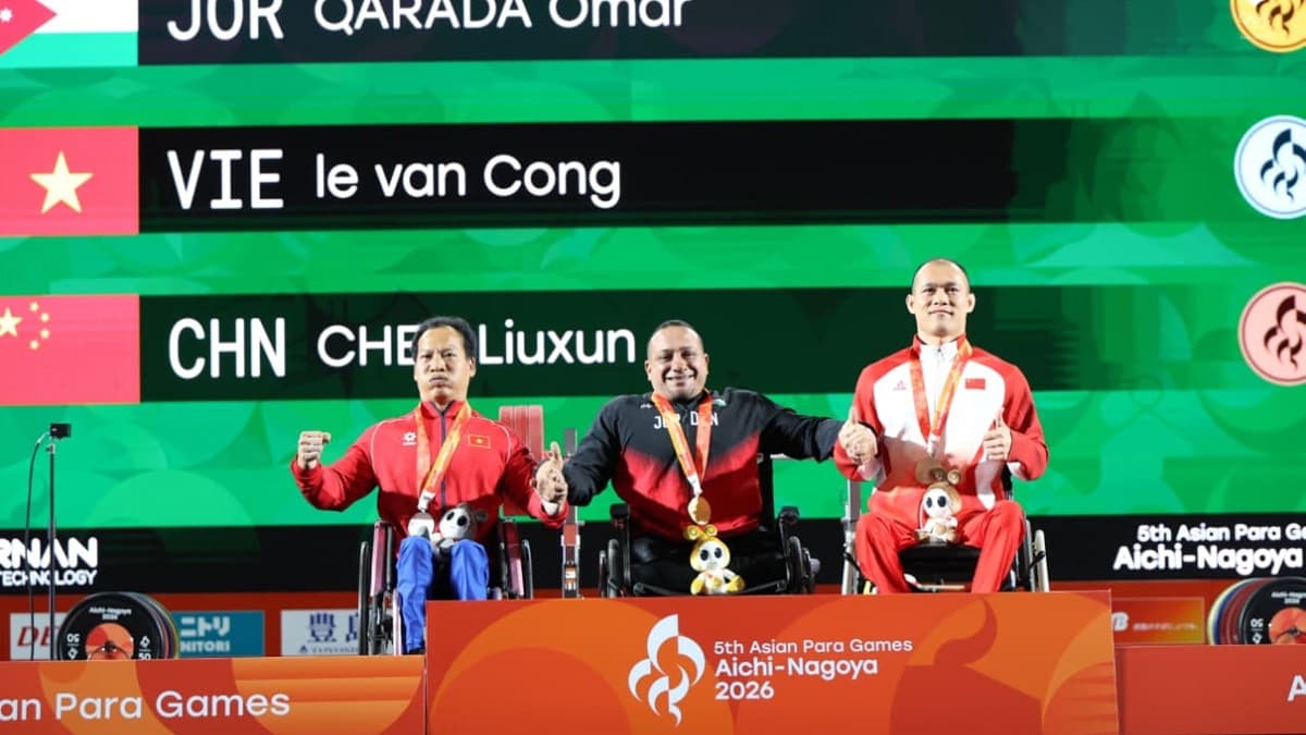 عمر قرادة يفوز بالميدالية الذهبية في رفع الأثقال ناغويا 2026