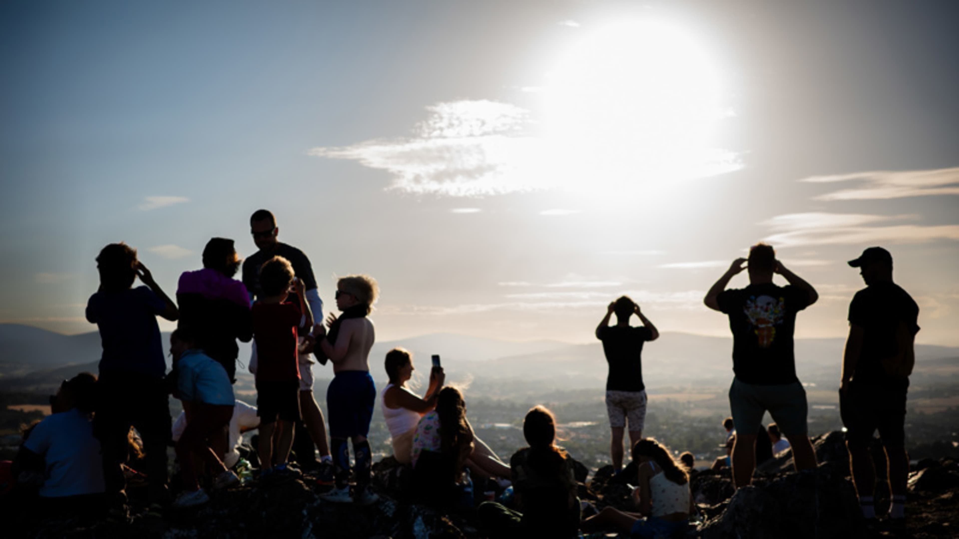Hannah Daygo Shares Solar Eclipse at Bray Head