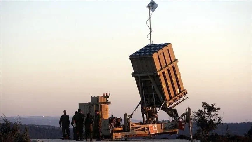 Greece signs historic military pact with Israel