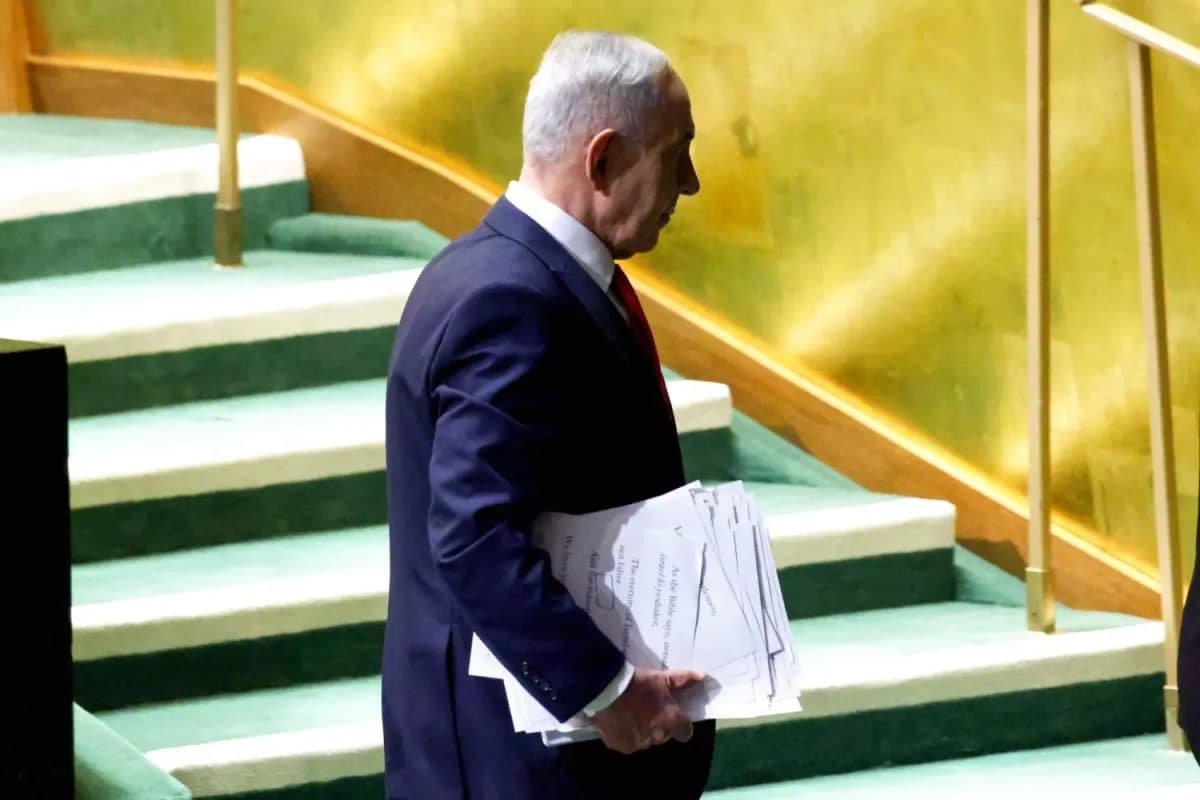 Israeli probe links Netanyahu to document changes