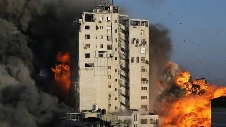 غزة: إصابة ومبان مدمرة