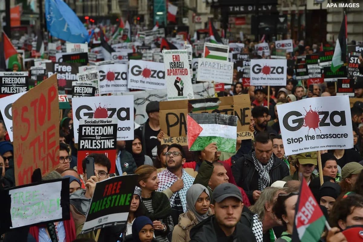 Israeli Center On Rising Democratic Anti-Establishment Trend