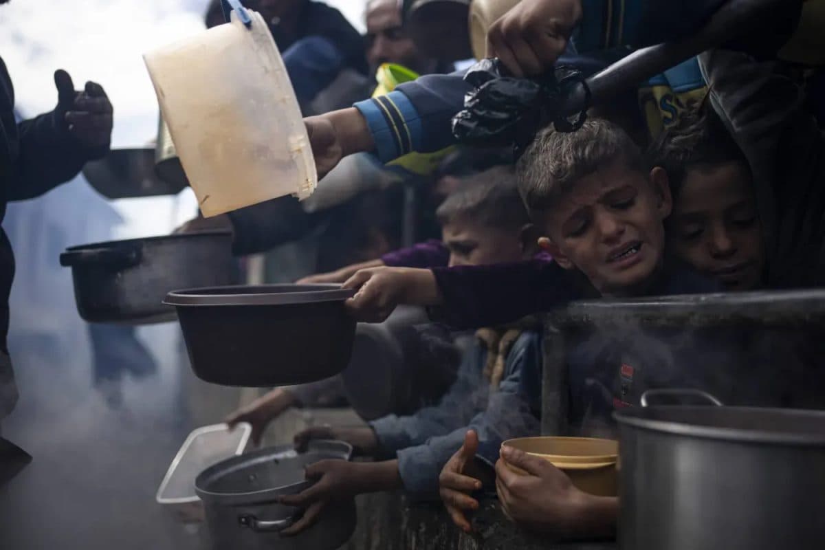 غزة: الاحتلال يمنع 65% من الغذاء ويعرقل وصوله