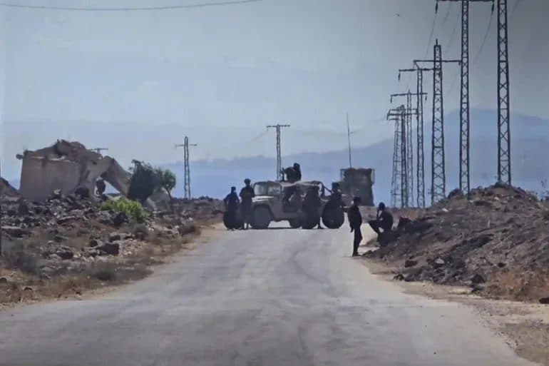 Israeli raids drive Syrians toward resistance