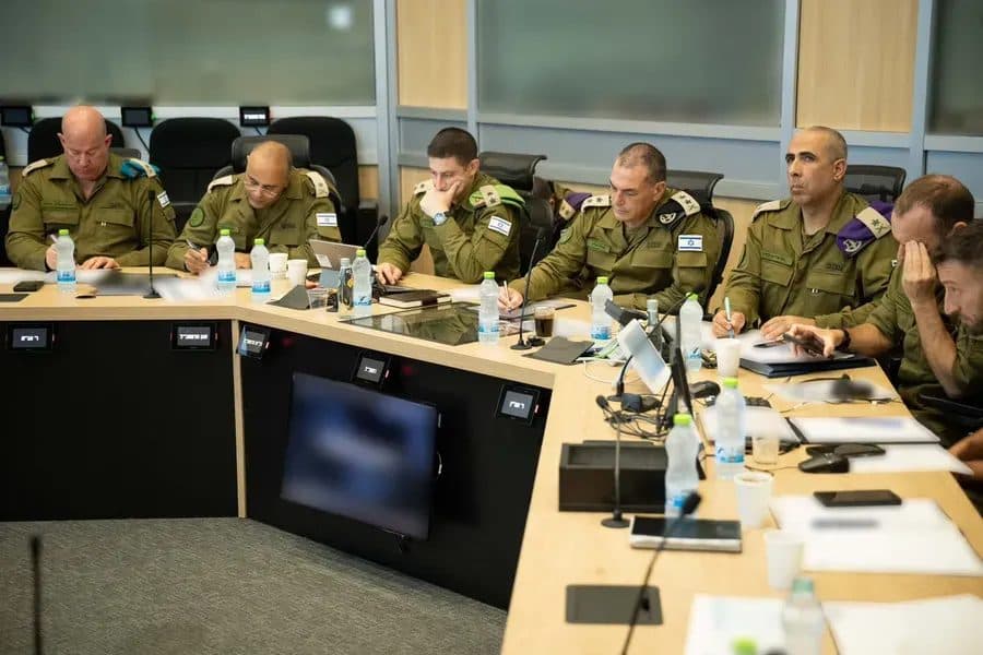 تقرير: إسرائيل قد تتخذ إجراءات عنيفة ضد إيران