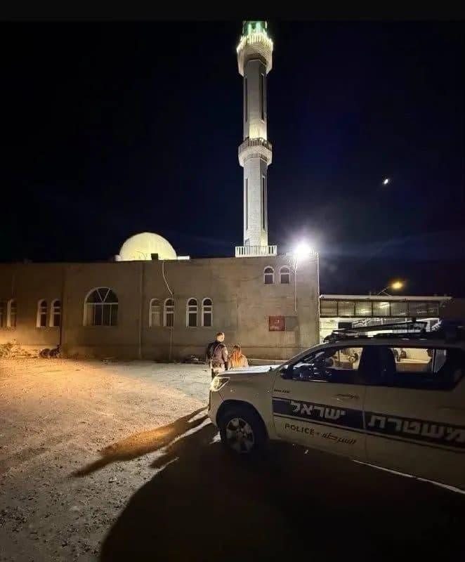 Police raid Negev mosque over noise
