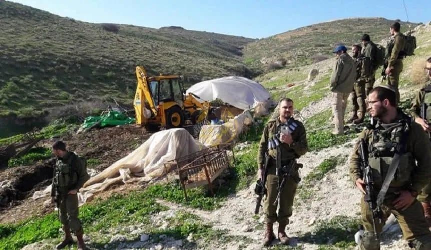 Occupation seizes 4379 dunams in six months