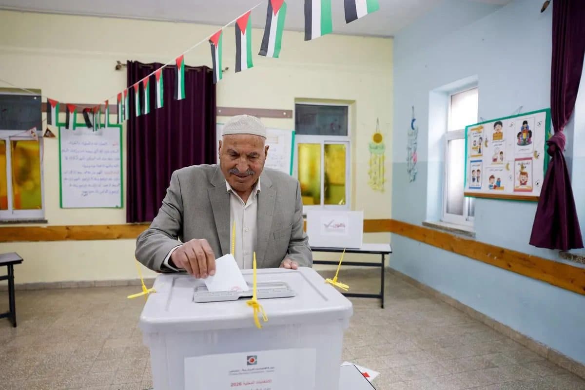 Reasons Behind Abbas' Election Postponement