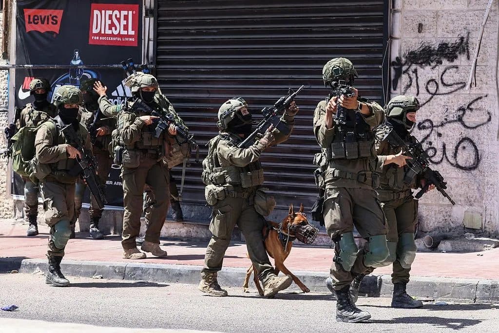 Occupation pulls back from Qalandiya and Kafr Aqab