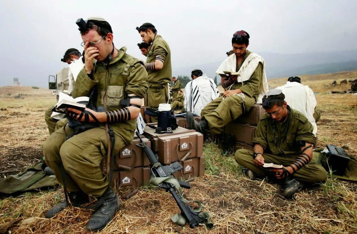 كتاب يكشف تصريحات حاخامات لدعم إبادة الفلسطينيين