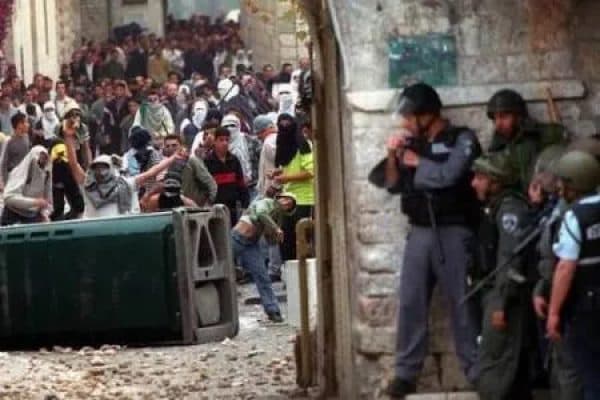 Al-Aqsa Intifada Changes Memory to Politics