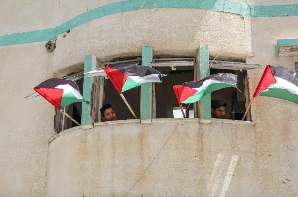 التحديات الفلسطينية وأسئلة التغيير