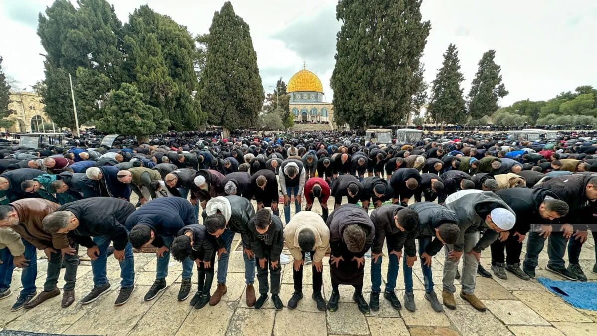 Hamas urges mass support for Jerusalem and Al-Aqsa