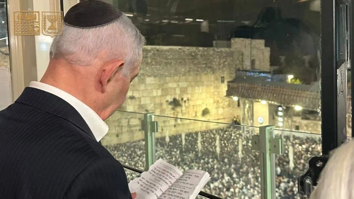 Ben-Gvir and Netanyahu visit Western Wall and Al-Aqsa