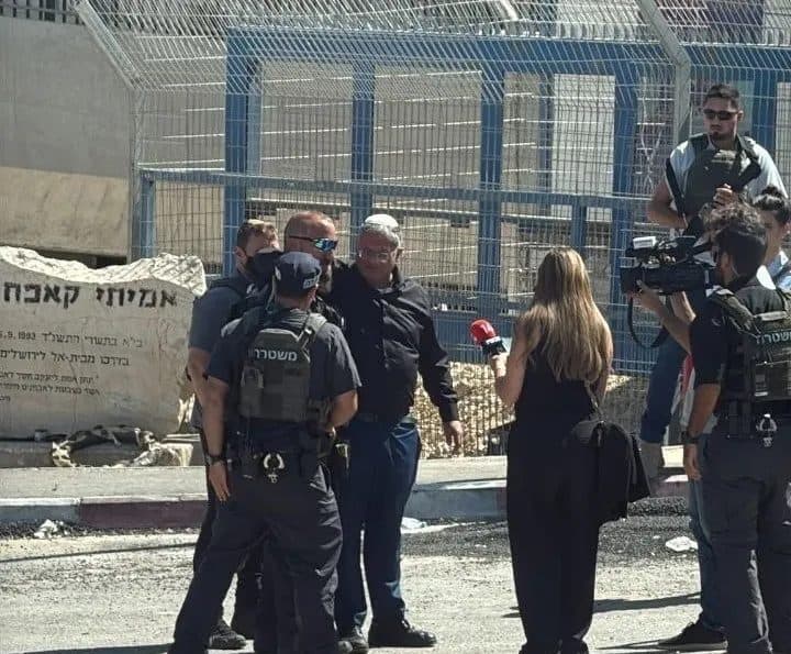 Palestinian factions condemn UNRWA attacks