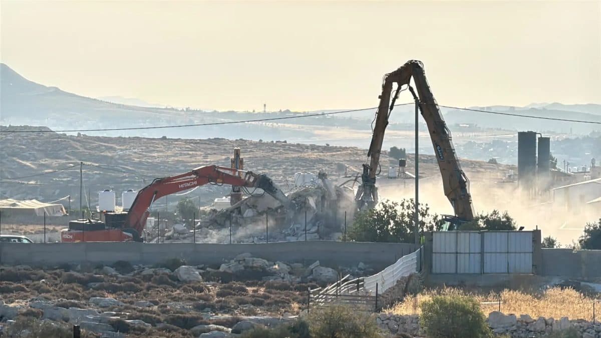 Occupation destroys Palestinian structures in West Bank