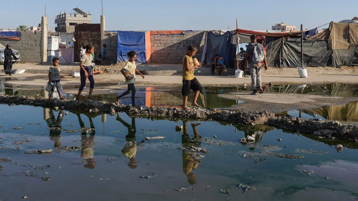 Gaza faces daily sewage pollution