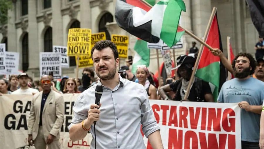 نشطاء فلسطينيون يرفعون دعوى ضد كولومبيا