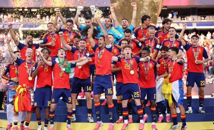 Spain wins world title through teamwork