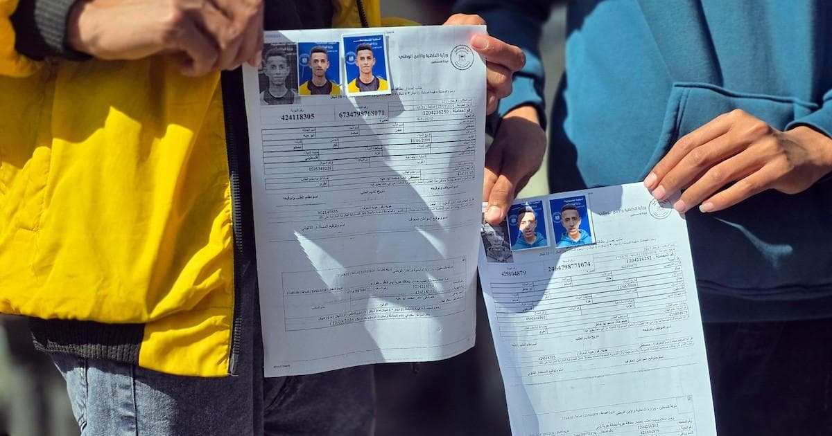 Gaza students can now apply for passports