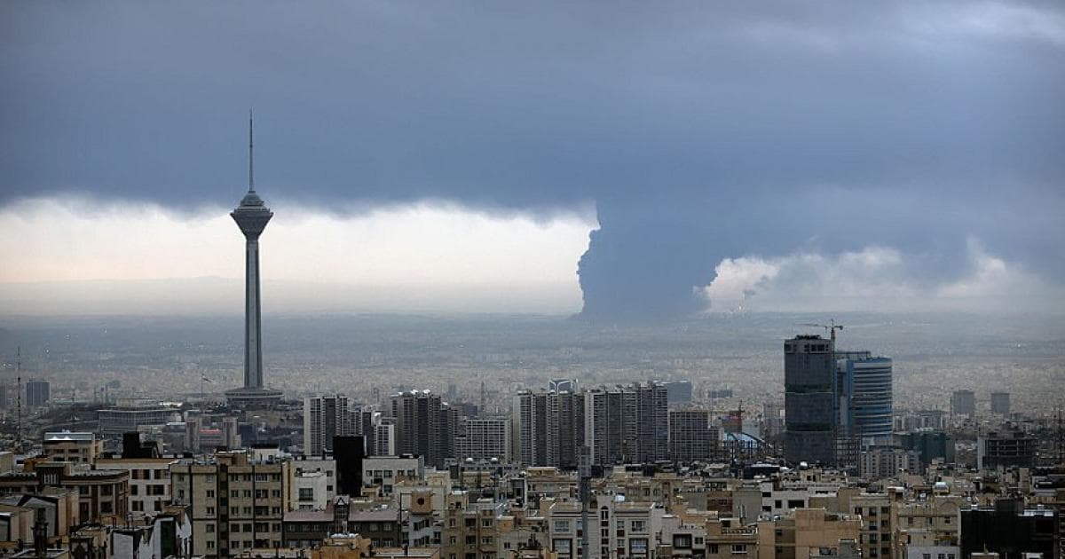 إسرائيل تهدد وت Iran تحذر من حرب