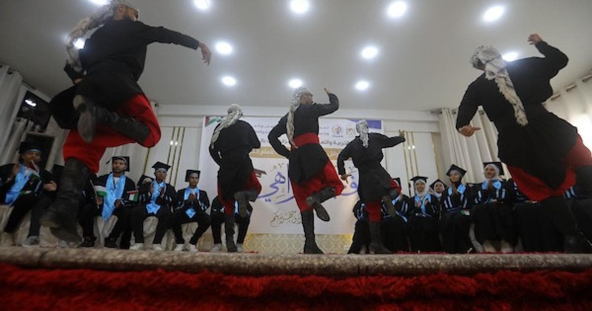 Gaza top students honored in graduation ceremony